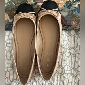 Two Toned Aldo Ballet Flats